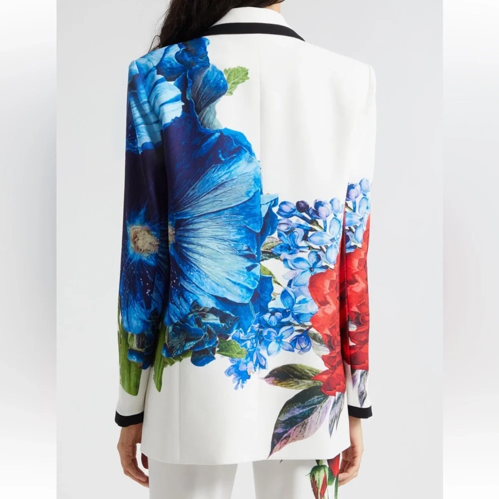 Alice and Olivia DENNY LARGE FORMAT FLORAL BLAZER SIZE 4 - Picture 3 of 5